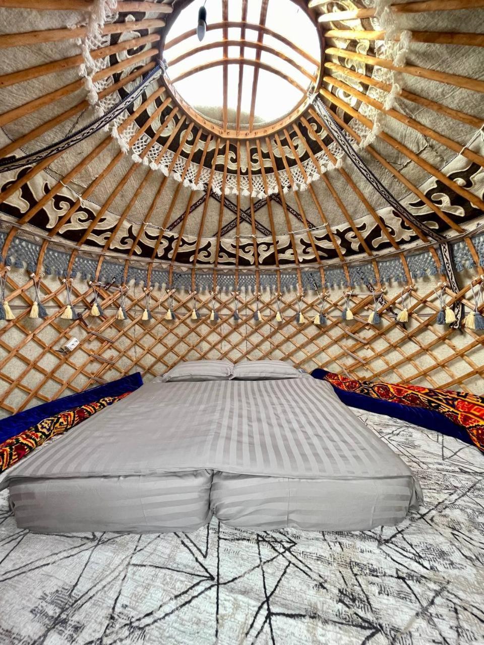 Agat Yurt Camp Bed and Breakfast Kaji-Say Εξωτερικό φωτογραφία